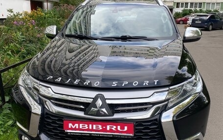 Mitsubishi Pajero Sport III рестайлинг, 2019 год, 2 500 000 рублей, 7 фотография