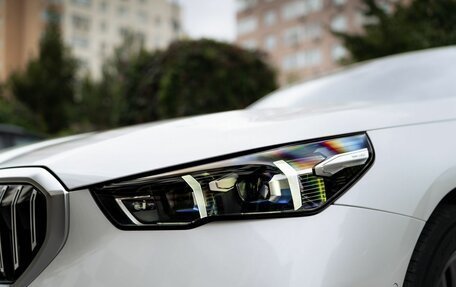 BMW 5 серия, 2024 год, 7 424 000 рублей, 6 фотография
