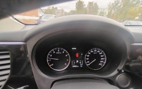 Mitsubishi Outlander III рестайлинг 3, 2013 год, 1 450 000 рублей, 14 фотография