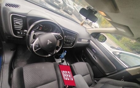 Mitsubishi Outlander III рестайлинг 3, 2013 год, 1 450 000 рублей, 12 фотография
