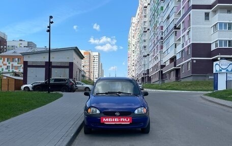 Opel Corsa B, 2000 год, 120 000 рублей, 2 фотография