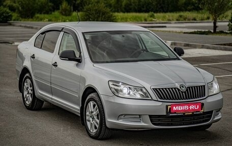 Skoda Octavia, 2011 год, 755 000 рублей, 2 фотография