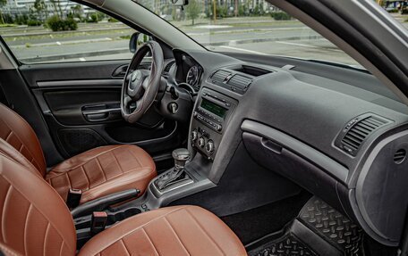 Skoda Octavia, 2011 год, 755 000 рублей, 23 фотография