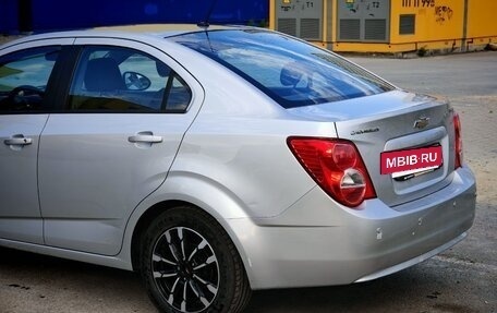 Chevrolet Aveo III, 2012 год, 600 000 рублей, 4 фотография