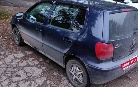 Volkswagen Polo III рестайлинг, 2001 год, 150 000 рублей, 3 фотография