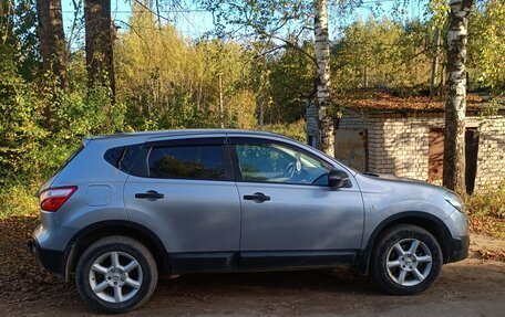 Nissan Qashqai, 2011 год, 900 000 рублей, 3 фотография