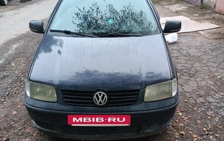 Volkswagen Polo III рестайлинг, 2001 год, 150 000 рублей, 22 фотография