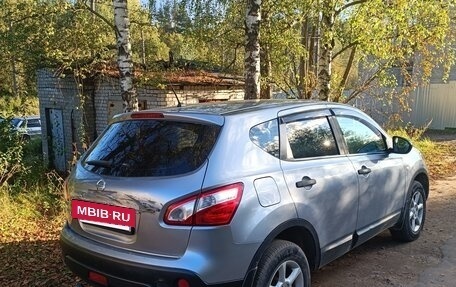 Nissan Qashqai, 2011 год, 900 000 рублей, 4 фотография