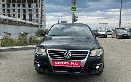 Volkswagen Passat B6, 2006 год, 600 000 рублей, 10 фотография