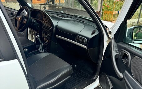 Chevrolet Niva I рестайлинг, 2012 год, 490 000 рублей, 5 фотография