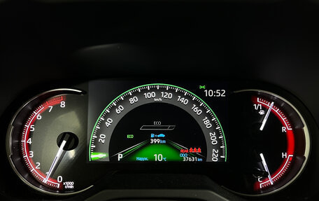 Toyota RAV4, 2021 год, 3 325 000 рублей, 12 фотография