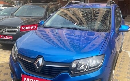 Renault Sandero II рестайлинг, 2015 год, 850 000 рублей, 1 фотография
