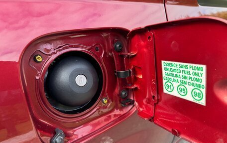 Renault Logan I, 2011 год, 850 000 рублей, 15 фотография