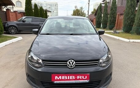 Volkswagen Polo VI (EU Market), 2012 год, 900 000 рублей, 3 фотография