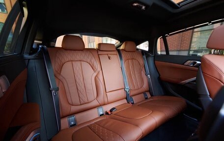 BMW X6, 2024 год, 13 500 000 рублей, 10 фотография