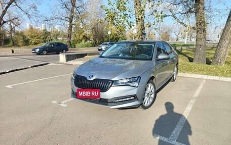 Skoda Superb III рестайлинг, 2019 год, 2 900 000 рублей, 16 фотография