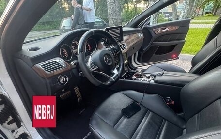 Mercedes-Benz CLS AMG, 2016 год, 2 900 000 рублей, 8 фотография