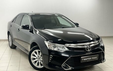 Toyota Camry, 2017 год, 2 089 000 рублей, 3 фотография