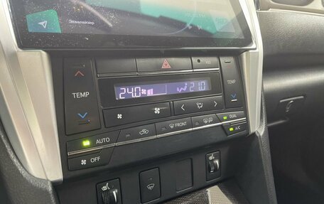 Toyota Camry, 2017 год, 2 089 000 рублей, 15 фотография
