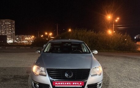 Volkswagen Passat B6, 2006 год, 580 000 рублей, 2 фотография