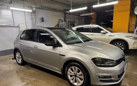 Volkswagen Golf VII, 2013 год, 1 100 000 рублей, 2 фотография