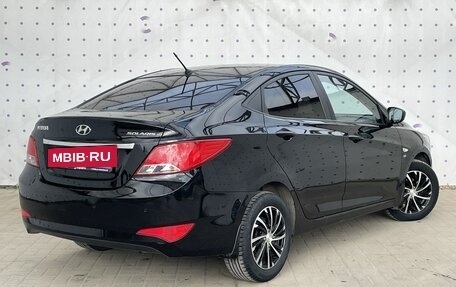Hyundai Solaris II рестайлинг, 2014 год, 975 000 рублей, 4 фотография