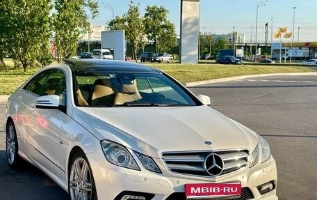 Mercedes-Benz E-Класс, 2010 год, 1 590 000 рублей, 1 фотография
