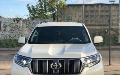 Toyota Land Cruiser Prado 150 рестайлинг 2, 2019 год, 4 650 000 рублей, 1 фотография
