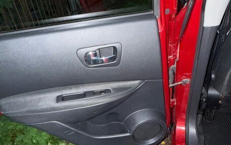 Nissan Qashqai, 2010 год, 800 000 рублей, 10 фотография