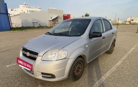 Chevrolet Aveo III, 2010 год, 440 000 рублей, 3 фотография