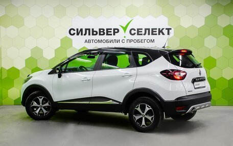 Renault Kaptur I рестайлинг, 2018 год, 1 550 000 рублей, 5 фотография
