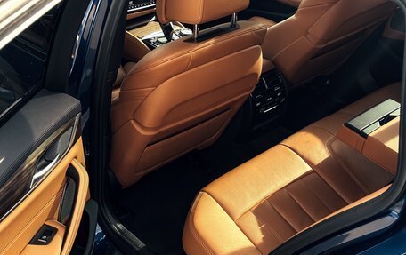 BMW 5 серия, 2019 год, 5 500 000 рублей, 17 фотография