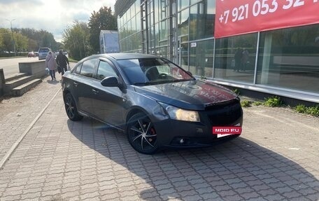Chevrolet Cruze II, 2010 год, 350 000 рублей, 2 фотография