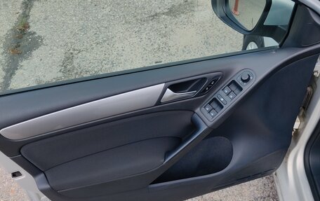 Volkswagen Golf VI, 2011 год, 600 000 рублей, 9 фотография