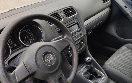 Volkswagen Golf VI, 2011 год, 600 000 рублей, 10 фотография