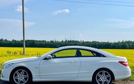 Mercedes-Benz E-Класс, 2010 год, 1 590 000 рублей, 4 фотография