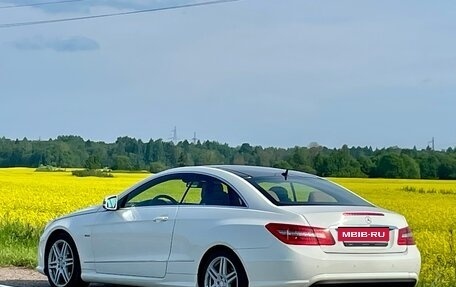 Mercedes-Benz E-Класс, 2010 год, 1 590 000 рублей, 5 фотография