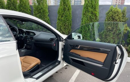 Mercedes-Benz E-Класс, 2010 год, 1 590 000 рублей, 14 фотография