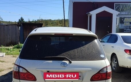 Toyota Ipsum II, 2007 год, 818 000 рублей, 11 фотография