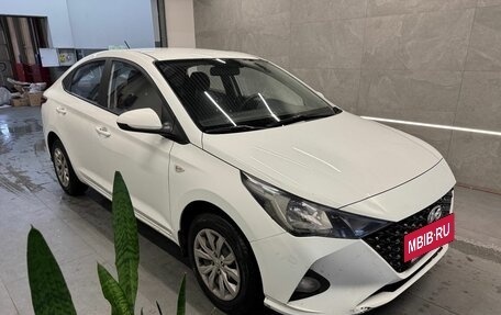 Hyundai Solaris II рестайлинг, 2020 год, 1 199 000 рублей, 3 фотография