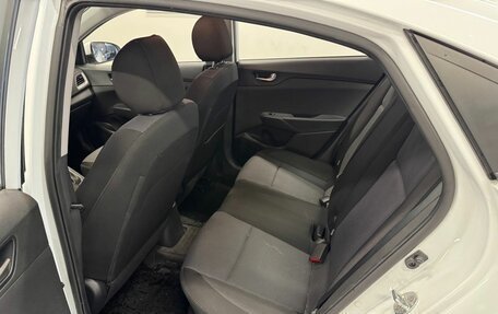 Hyundai Solaris II рестайлинг, 2020 год, 1 199 000 рублей, 8 фотография