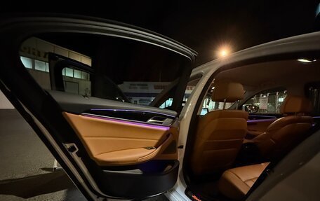 BMW 5 серия, 2018 год, 3 000 000 рублей, 16 фотография