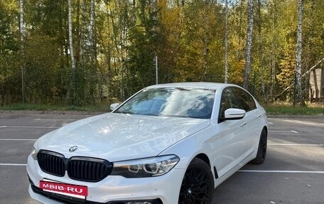 BMW 5 серия, 2018 год, 3 000 000 рублей, 9 фотография