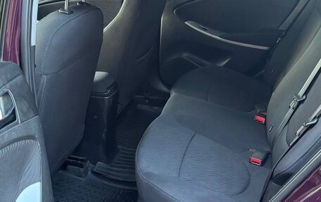 Hyundai Solaris II рестайлинг, 2012 год, 770 000 рублей, 4 фотография