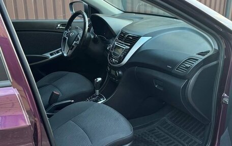 Hyundai Solaris II рестайлинг, 2012 год, 770 000 рублей, 5 фотография