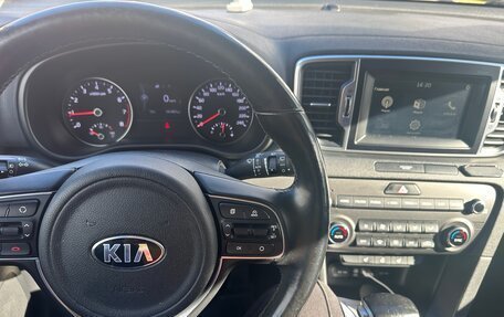 KIA Sportage IV рестайлинг, 2018 год, 1 850 000 рублей, 12 фотография