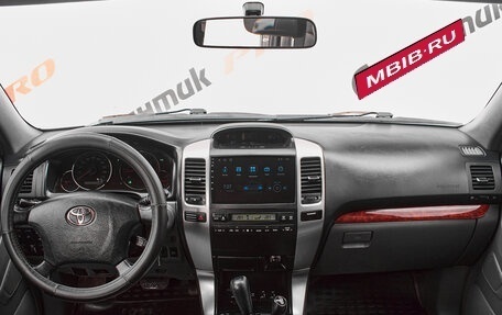 Toyota Land Cruiser Prado 120 рестайлинг, 2006 год, 2 280 000 рублей, 10 фотография