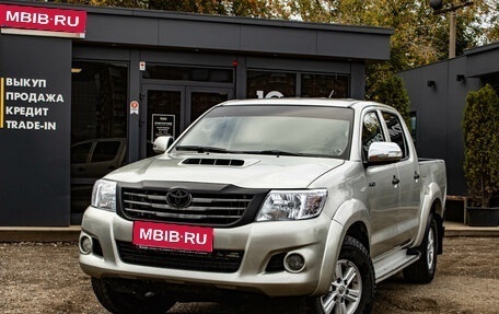 Toyota Hilux VII, 2012 год, 1 889 000 рублей, 1 фотография