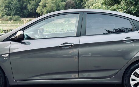 Hyundai Solaris II рестайлинг, 2015 год, 1 110 000 рублей, 8 фотография