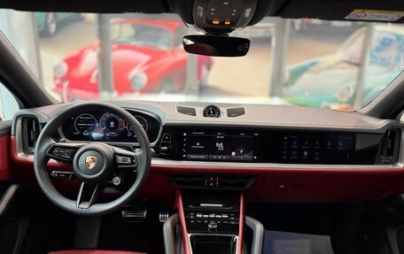 Porsche Cayenne III, 2025 год, 17 390 000 рублей, 3 фотография